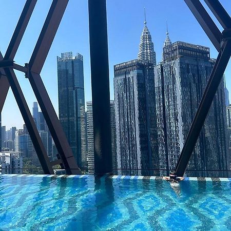 Scarletz Suites Twin Tower Klcc Kuala Lumpur By Okidoki Exterior foto
